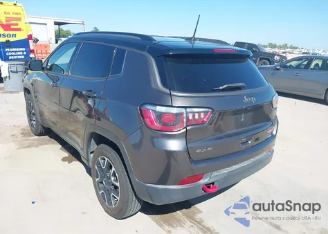 2020 Jeep Compass Trailhawk 4X4 z USA, uszkodzony, nr VIN 3C4NJDDB5LT108868